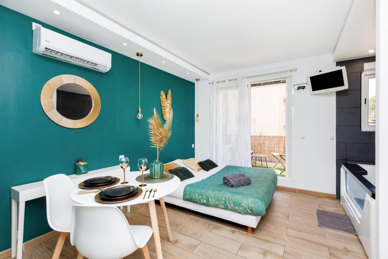 Love Suite And Spa - Cannes Exteriér fotografie